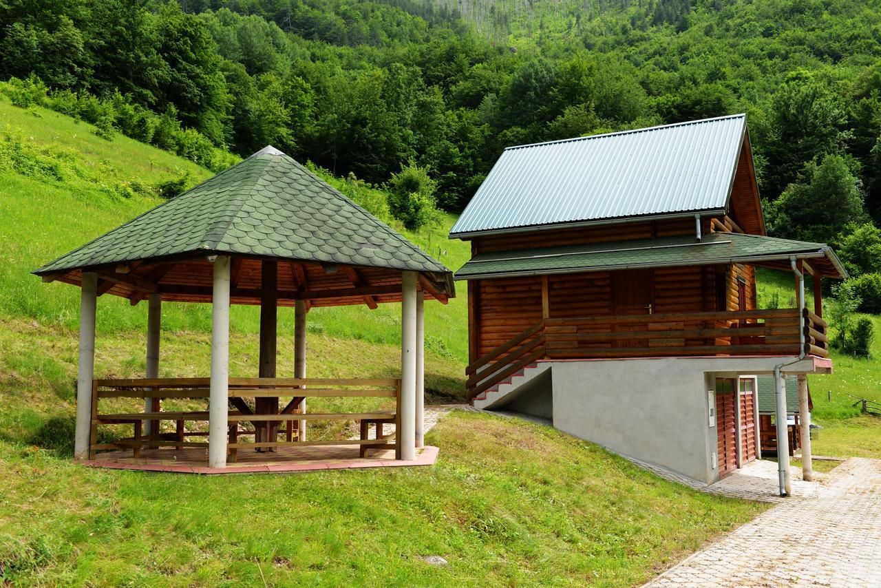 Дома для отпуска Kamp Kaludra Мойковац-10